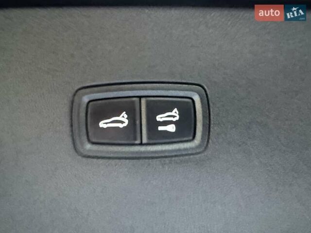 Коричневый Порше Каен, объемом двигателя 3 л и пробегом 43 тыс. км за 92950 $, фото 11 на Automoto.ua