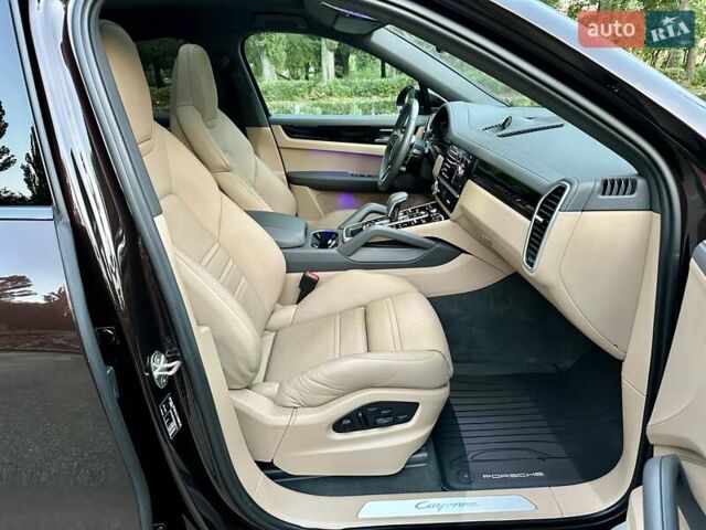 Коричневый Порше Каен, объемом двигателя 3 л и пробегом 43 тыс. км за 92950 $, фото 19 на Automoto.ua