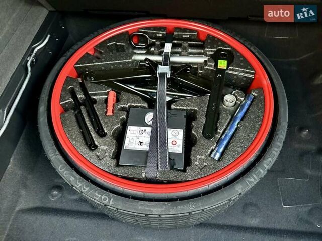 Коричневый Порше Каен, объемом двигателя 3 л и пробегом 43 тыс. км за 92950 $, фото 9 на Automoto.ua