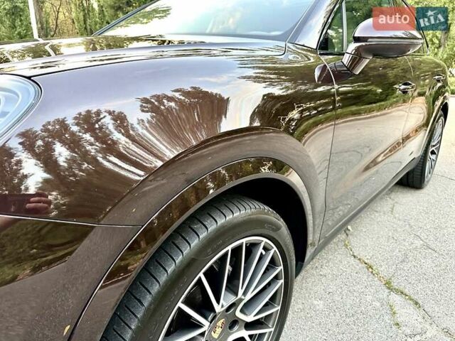 Коричневый Порше Каен, объемом двигателя 3 л и пробегом 43 тыс. км за 92950 $, фото 99 на Automoto.ua