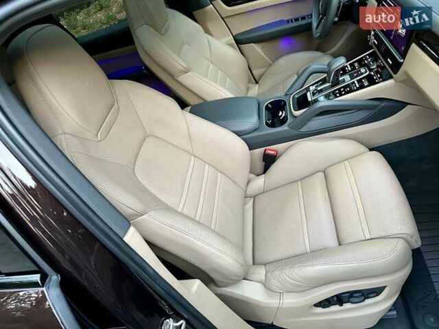 Коричневый Порше Каен, объемом двигателя 3 л и пробегом 43 тыс. км за 92950 $, фото 20 на Automoto.ua