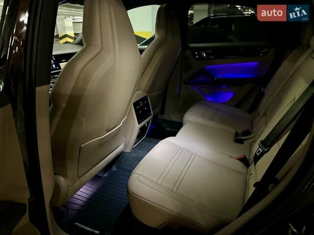 Коричневый Порше Каен, объемом двигателя 3 л и пробегом 43 тыс. км за 92950 $, фото 56 на Automoto.ua