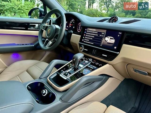 Коричневый Порше Каен, объемом двигателя 3 л и пробегом 43 тыс. км за 92950 $, фото 25 на Automoto.ua