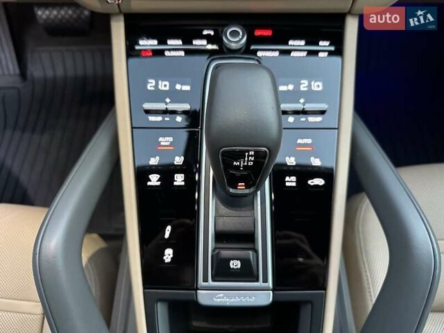 Коричневый Порше Каен, объемом двигателя 3 л и пробегом 43 тыс. км за 92950 $, фото 28 на Automoto.ua