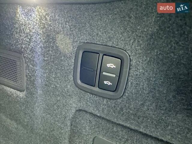 Коричневый Порше Каен, объемом двигателя 3 л и пробегом 43 тыс. км за 92950 $, фото 10 на Automoto.ua