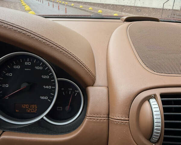 Червоний Порше Cayenne, об'ємом двигуна 4.8 л та пробігом 119 тис. км за 10500 $, фото 36 на Automoto.ua