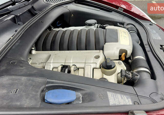 Червоний Порше Cayenne, об'ємом двигуна 4.81 л та пробігом 126 тис. км за 12222 $, фото 56 на Automoto.ua