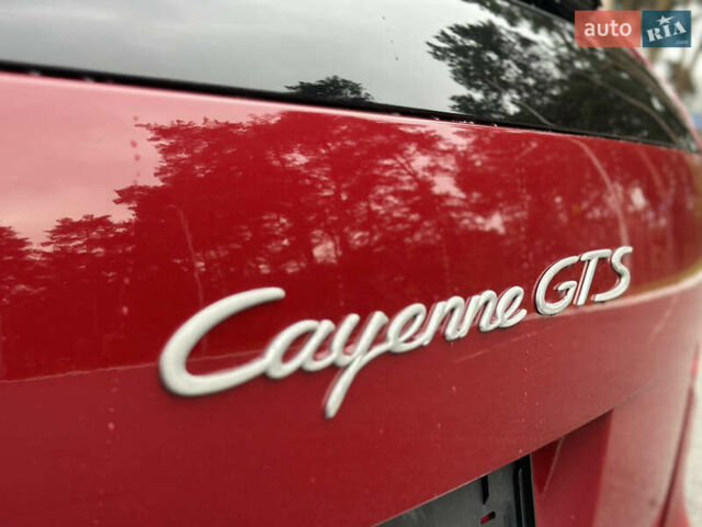 Червоний Порше Cayenne, об'ємом двигуна 4.81 л та пробігом 126 тис. км за 12222 $, фото 43 на Automoto.ua
