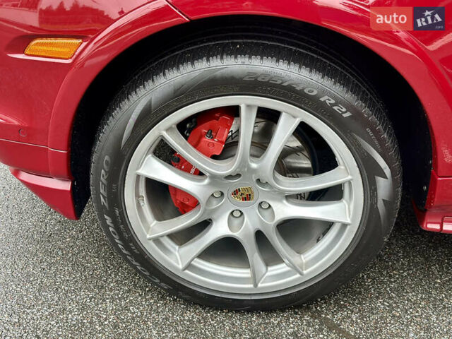 Червоний Порше Cayenne, об'ємом двигуна 4.81 л та пробігом 126 тис. км за 12222 $, фото 40 на Automoto.ua
