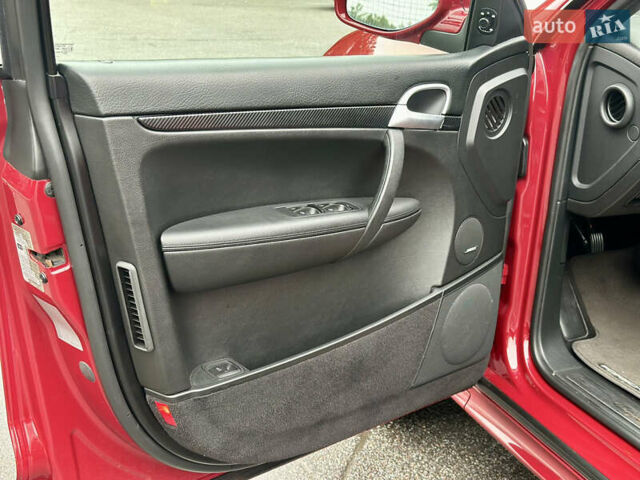 Червоний Порше Cayenne, об'ємом двигуна 4.81 л та пробігом 126 тис. км за 12222 $, фото 9 на Automoto.ua