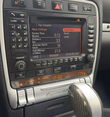 Червоний Порше Cayenne, об'ємом двигуна 4.81 л та пробігом 126 тис. км за 12222 $, фото 72 на Automoto.ua