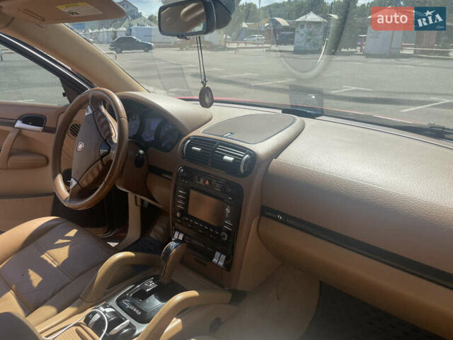 Красный Порше Каен, объемом двигателя 3.6 л и пробегом 227 тыс. км за 10900 $, фото 10 на Automoto.ua