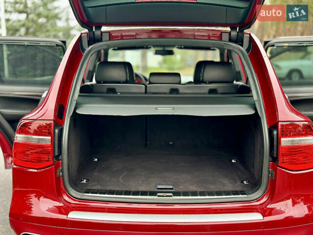 Червоний Порше Cayenne, об'ємом двигуна 4.81 л та пробігом 126 тис. км за 12222 $, фото 45 на Automoto.ua