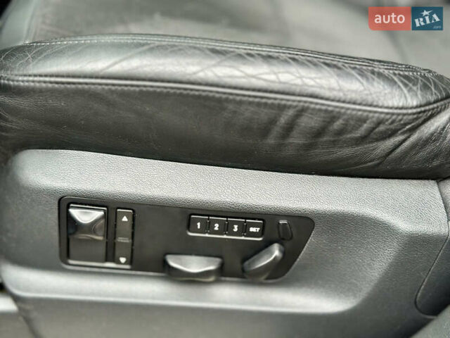 Червоний Порше Cayenne, об'ємом двигуна 4.81 л та пробігом 126 тис. км за 12222 $, фото 13 на Automoto.ua