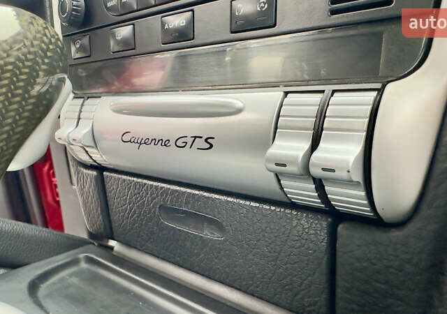 Червоний Порше Cayenne, об'ємом двигуна 4.81 л та пробігом 126 тис. км за 12222 $, фото 34 на Automoto.ua