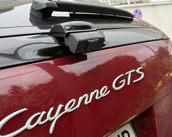 Червоний Порше Cayenne, об'ємом двигуна 4.8 л та пробігом 119 тис. км за 10500 $, фото 17 на Automoto.ua