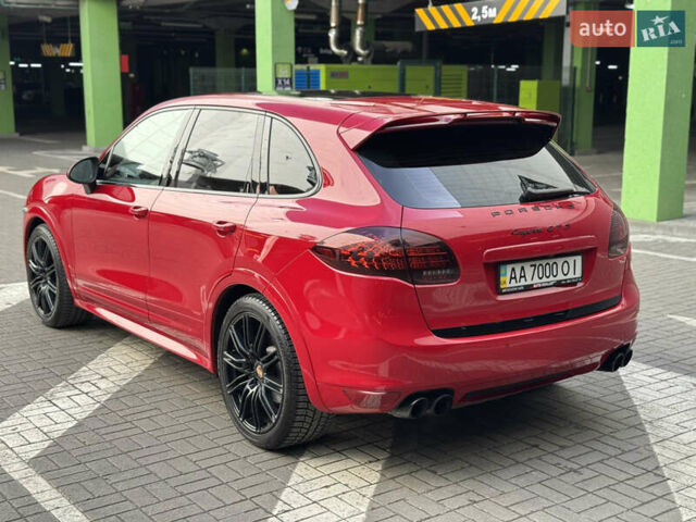 Красный Порше Каен, объемом двигателя 4.8 л и пробегом 123 тыс. км за 23900 $, фото 7 на Automoto.ua