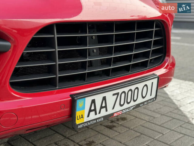 Красный Порше Каен, объемом двигателя 4.8 л и пробегом 123 тыс. км за 23900 $, фото 19 на Automoto.ua