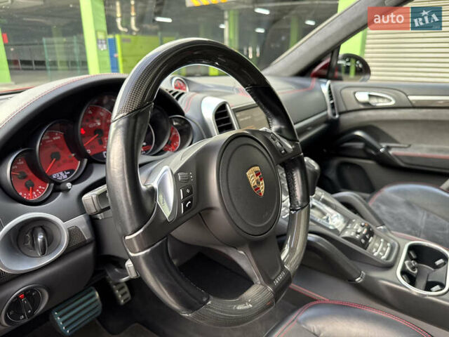 Красный Порше Каен, объемом двигателя 4.8 л и пробегом 123 тыс. км за 23900 $, фото 45 на Automoto.ua