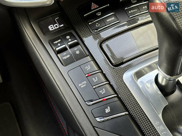 Красный Порше Каен, объемом двигателя 4.8 л и пробегом 123 тыс. км за 23900 $, фото 34 на Automoto.ua