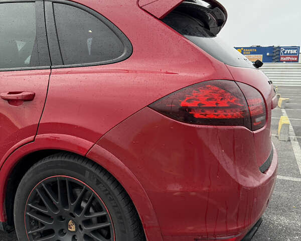 Червоний Порше Cayenne, об'ємом двигуна 4.81 л та пробігом 134 тис. км за 23500 $, фото 6 на Automoto.ua