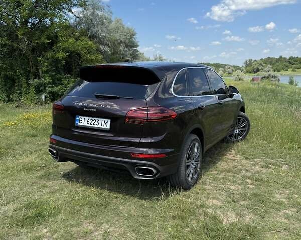 Червоний Порше Cayenne, об'ємом двигуна 3.6 л та пробігом 90 тис. км за 29900 $, фото 9 на Automoto.ua