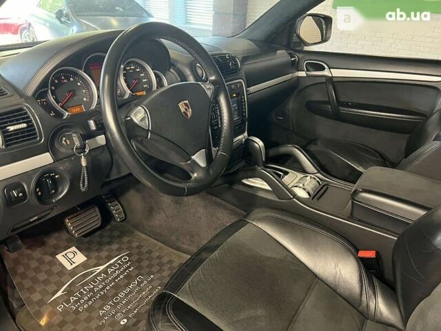 Порше Каен, объемом двигателя 4.8 л и пробегом 93 тыс. км за 15900 $, фото 16 на Automoto.ua