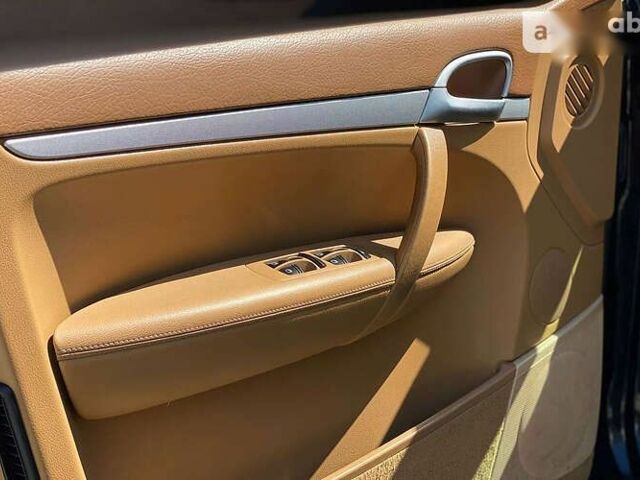 Порше Каен, объемом двигателя 0 л и пробегом 136 тыс. км за 14900 $, фото 6 на Automoto.ua