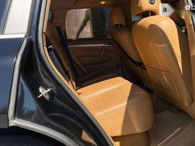 Порше Каен, объемом двигателя 0 л и пробегом 136 тыс. км за 14900 $, фото 16 на Automoto.ua