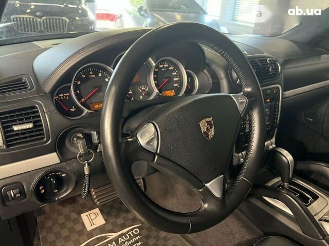 Порше Каен, объемом двигателя 4.8 л и пробегом 93 тыс. км за 15900 $, фото 15 на Automoto.ua