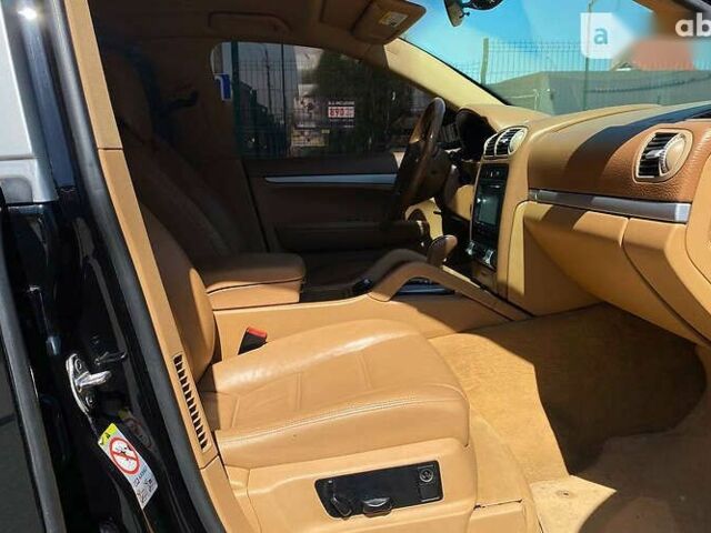 Порше Каен, объемом двигателя 0 л и пробегом 136 тыс. км за 14900 $, фото 11 на Automoto.ua