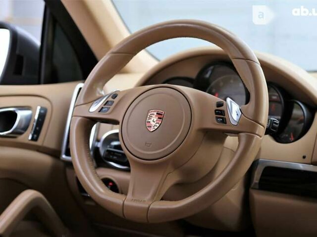 Порше Каен, объемом двигателя 3 л и пробегом 220 тыс. км за 26500 $, фото 13 на Automoto.ua