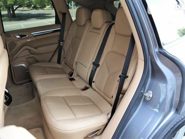 Порше Каен, объемом двигателя 3 л и пробегом 220 тыс. км за 26500 $, фото 7 на Automoto.ua