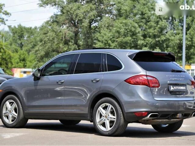 Порше Каен, объемом двигателя 3 л и пробегом 220 тыс. км за 26500 $, фото 3 на Automoto.ua