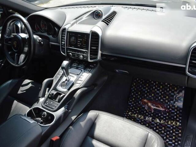 Порше Каен, объемом двигателя 3.6 л и пробегом 70 тыс. км за 38000 $, фото 28 на Automoto.ua