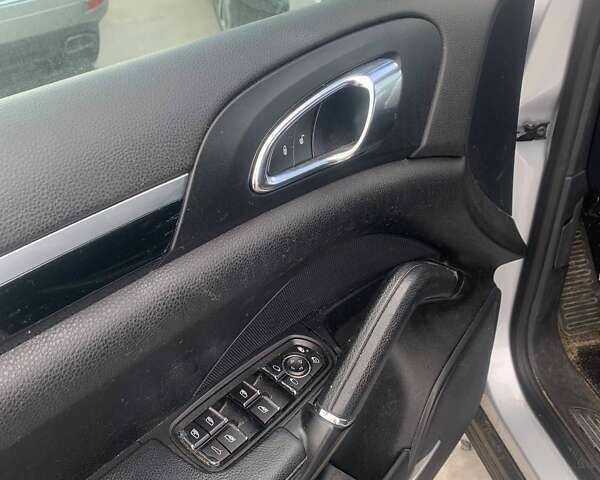 Порше Каен, объемом двигателя 3 л и пробегом 211 тыс. км за 28200 $, фото 8 на Automoto.ua