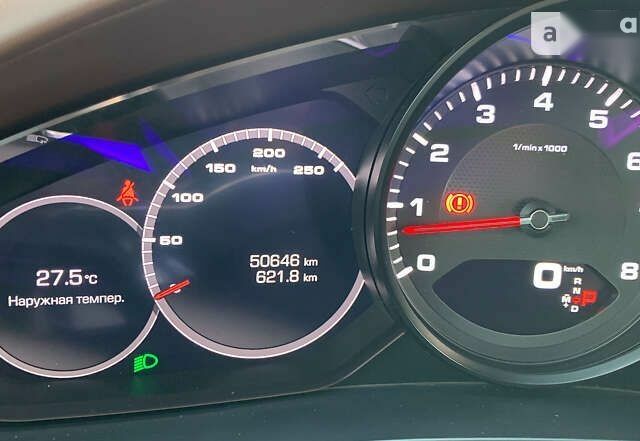 Порше Каен, объемом двигателя 3 л и пробегом 50 тыс. км за 85500 $, фото 19 на Automoto.ua