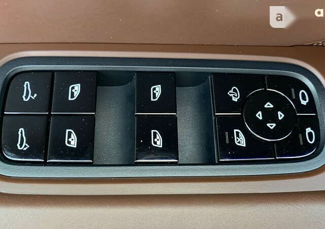Порше Каен, объемом двигателя 3 л и пробегом 50 тыс. км за 85500 $, фото 25 на Automoto.ua