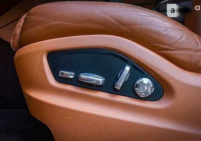 Порше Каен, объемом двигателя 4 л и пробегом 48 тыс. км за 131000 $, фото 27 на Automoto.ua