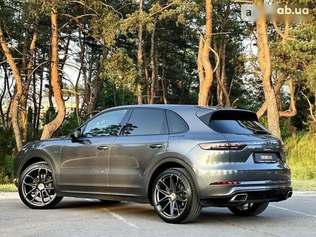 Порше Каен, объемом двигателя 3 л и пробегом 81 тыс. км за 77999 $, фото 6 на Automoto.ua