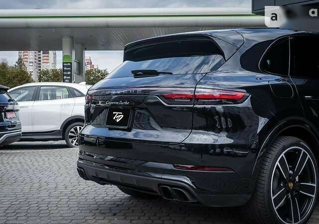 Порше Каен, объемом двигателя 4 л и пробегом 48 тыс. км за 131000 $, фото 23 на Automoto.ua