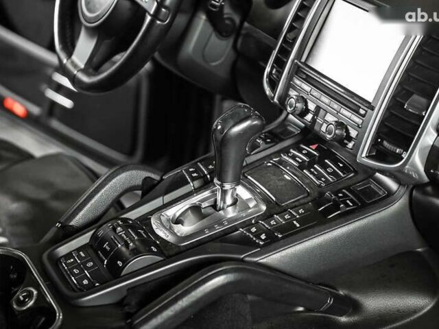 Порше Cayenne, об'ємом двигуна 4.25 л та пробігом 229 тис. км за 18500 $, фото 19 на Automoto.ua