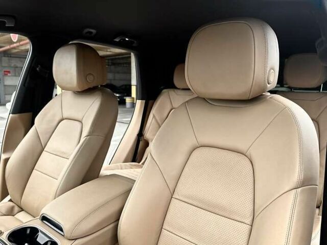 Порше Каен, объемом двигателя 3 л и пробегом 110 тыс. км за 51500 $, фото 27 на Automoto.ua