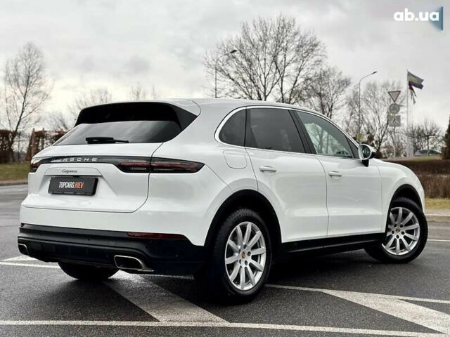 Порше Каен, объемом двигателя 3 л и пробегом 110 тыс. км за 51500 $, фото 16 на Automoto.ua