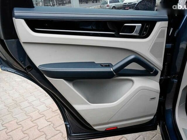 Порше Каен, объемом двигателя 3 л и пробегом 167 тыс. км за 49999 $, фото 24 на Automoto.ua