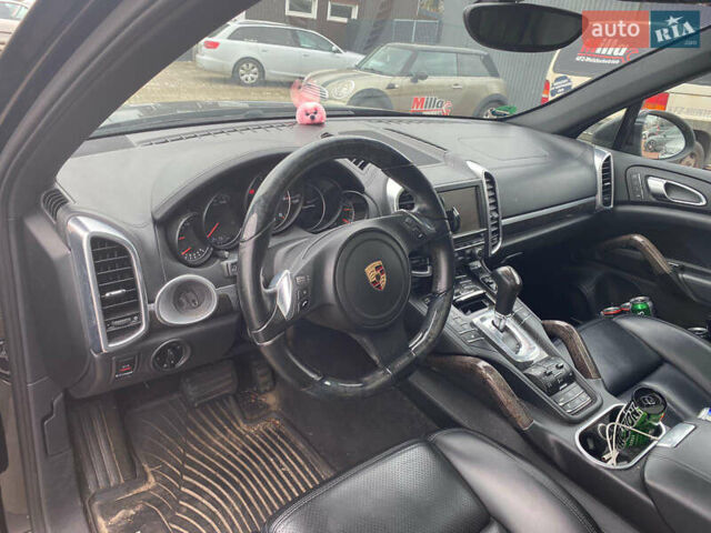 Порше Каен, объемом двигателя 3 л и пробегом 241 тыс. км за 21159 $, фото 8 на Automoto.ua