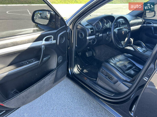 Порше Каен, объемом двигателя 4.5 л и пробегом 255 тыс. км за 8500 $, фото 8 на Automoto.ua