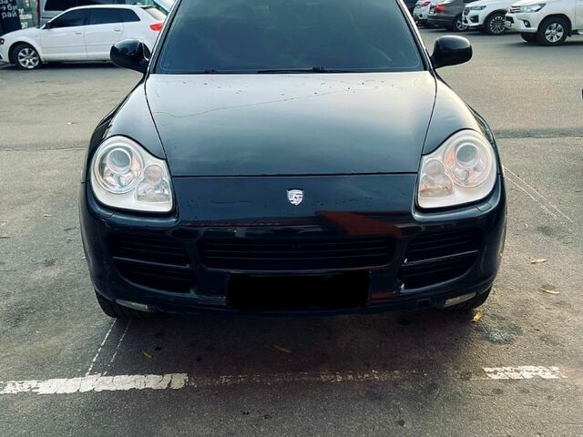 Порше Каен, объемом двигателя 4.5 л и пробегом 230 тыс. км за 10500 $, фото 2 на Automoto.ua