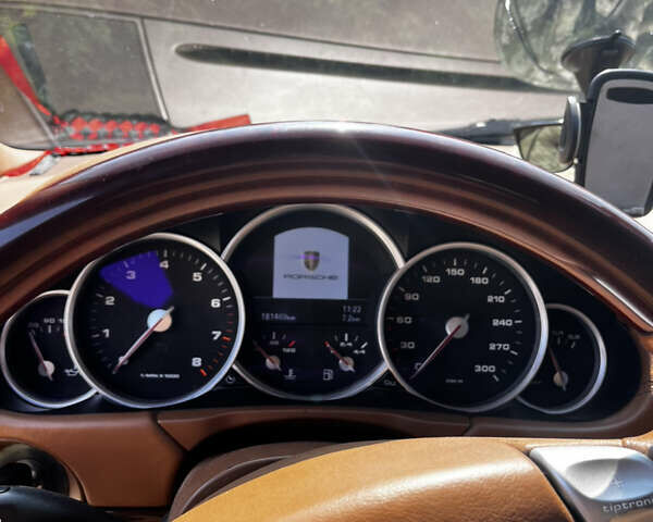 Порше Cayenne, об'ємом двигуна 4.51 л та пробігом 181 тис. км за 8000 $, фото 20 на Automoto.ua