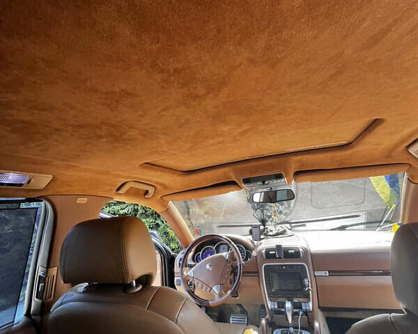 Порше Cayenne, об'ємом двигуна 4.51 л та пробігом 181 тис. км за 8000 $, фото 27 на Automoto.ua